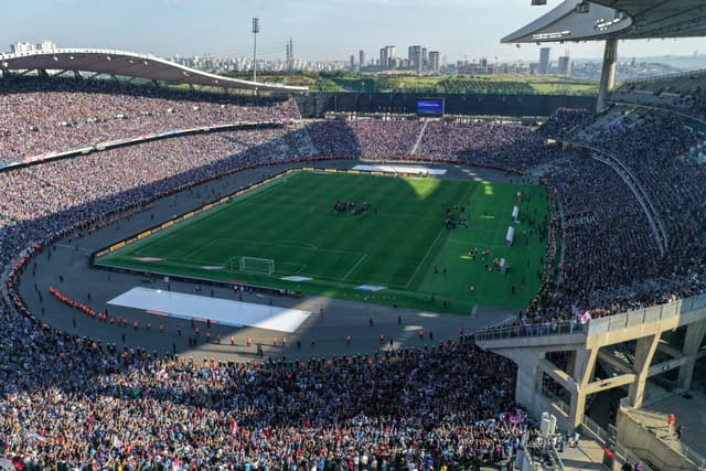 Atatürk Olimpiyat Stadyumu