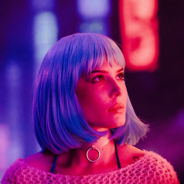 Halsey — electronic | کنسرت استانبول